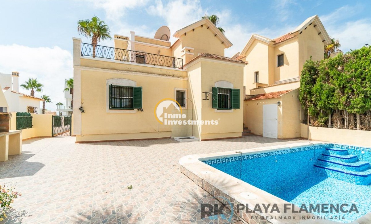 Bestaande bouw - Villa - Orihuela Costa - Villamartín-Las Filipinas