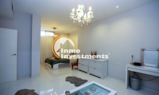 Till salu - Villa - Villamartin - Pau 26