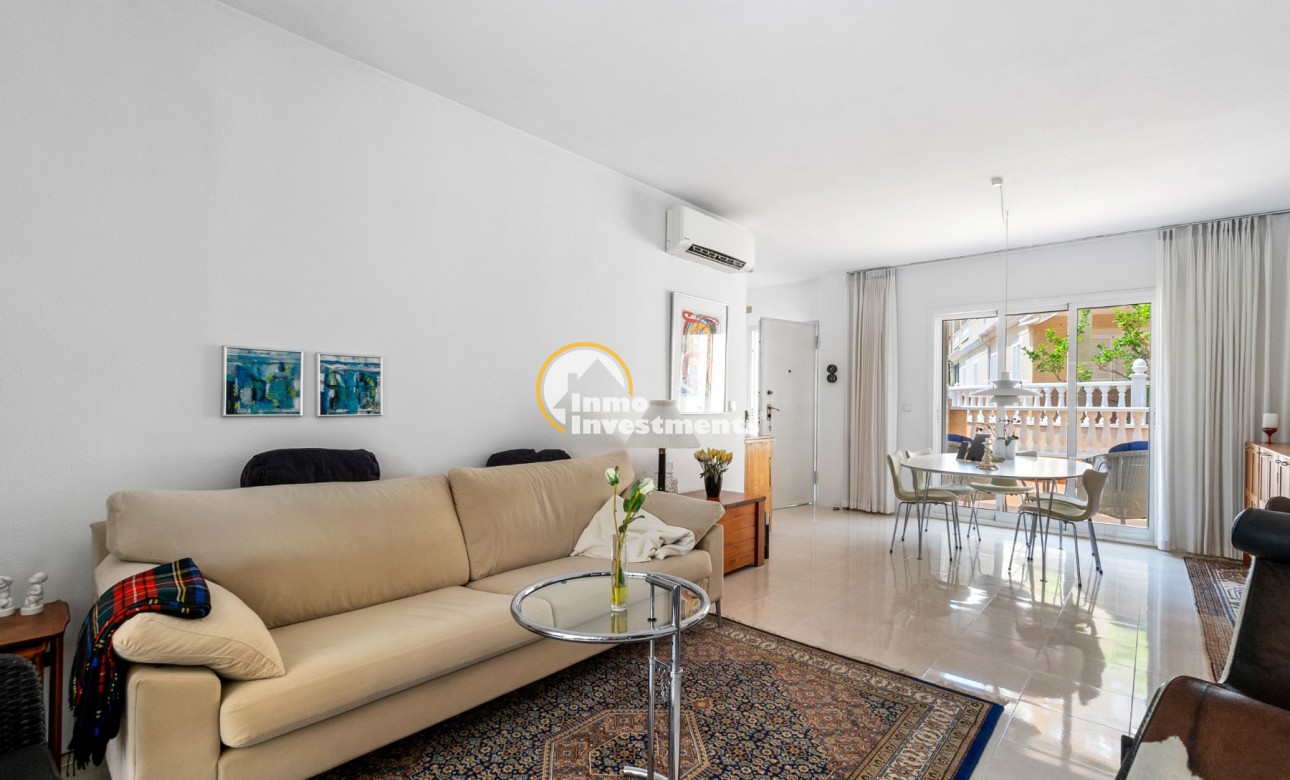 Resale - Town house - Playa Flamenca - Zenia Mar