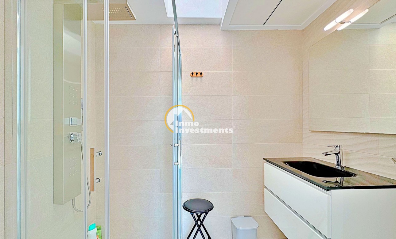 Resale - Town house - Los Balcones