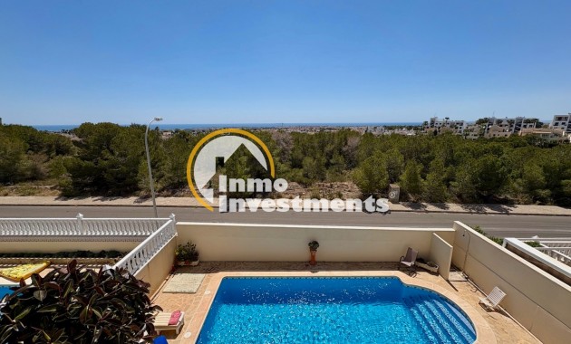 Resale - Villa - Orihuela Costa - Villamartin