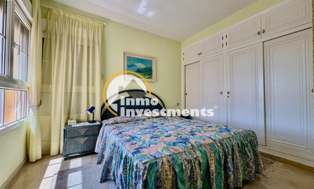 Resale - Villa - Orihuela Costa - Villamartin