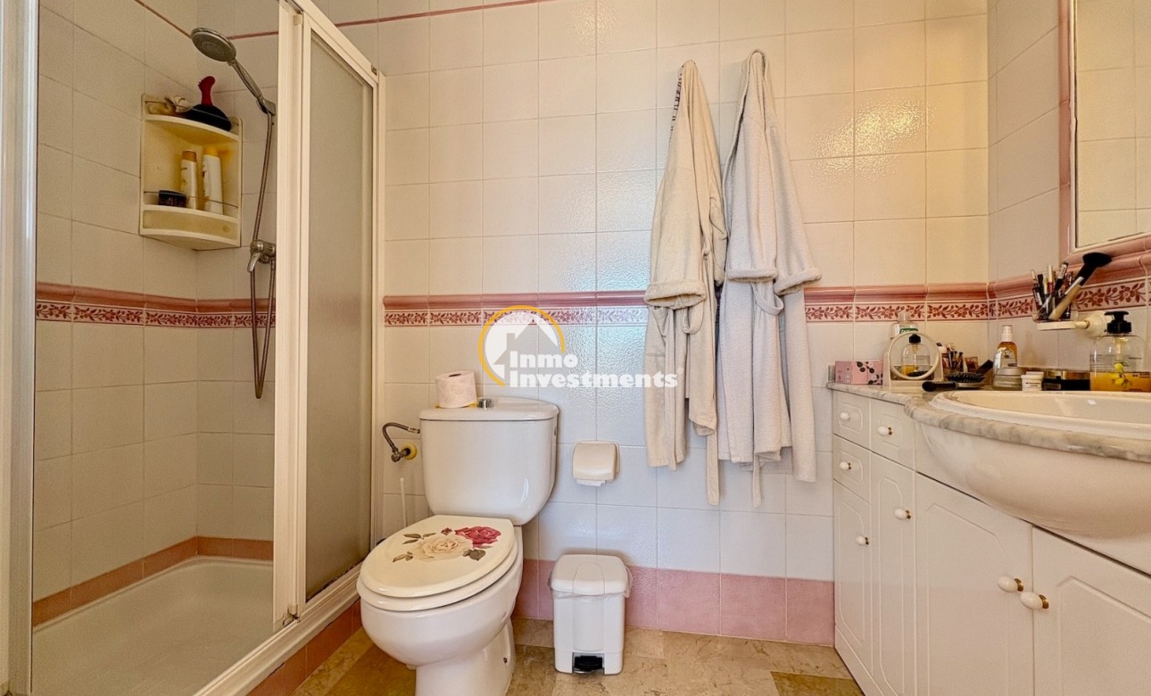 Resale - Villa - Orihuela Costa - Villamartin