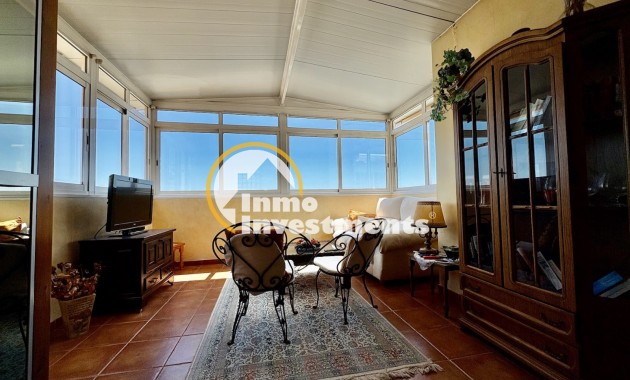 Resale - Villa - Orihuela Costa - Villamartin