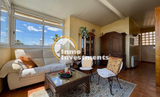 Resale - Villa - Orihuela Costa - Villamartin