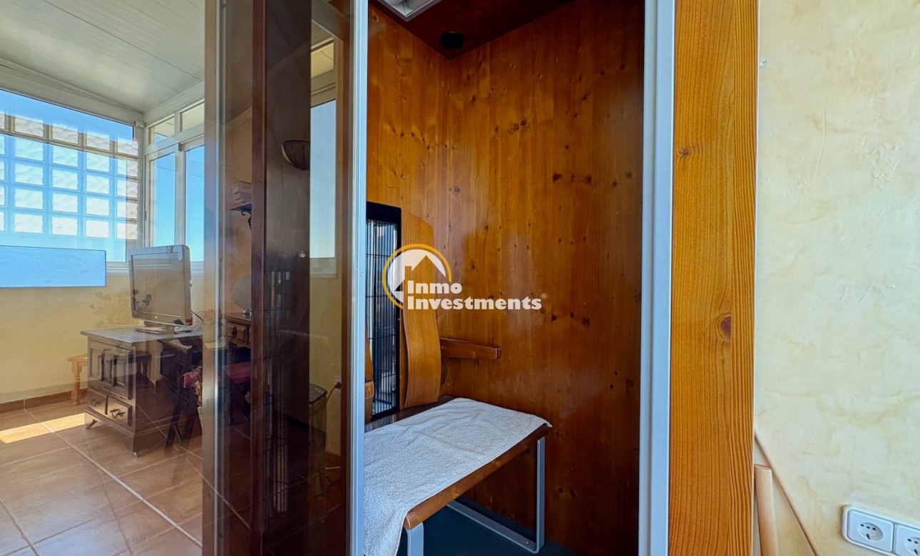 Resale - Villa - Orihuela Costa - Villamartin