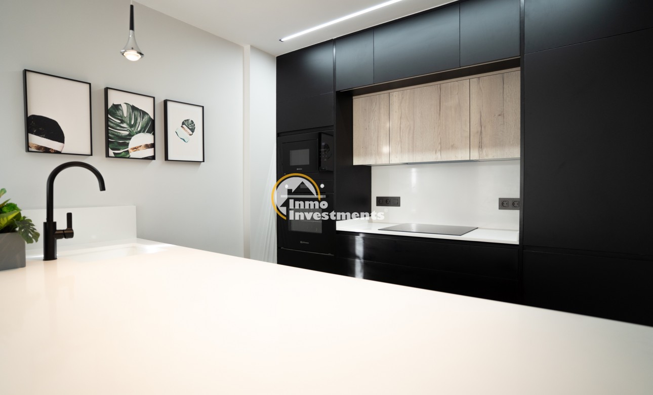 Obra nueva - Chalet adosado - Torrevieja