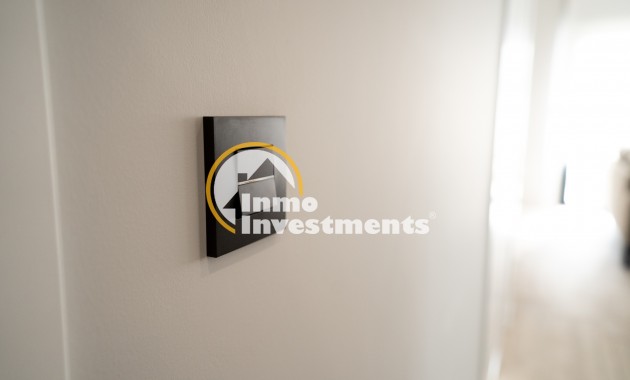 Obra nueva - Chalet adosado - Torrevieja