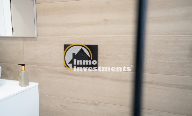 Obra nueva - Chalet adosado - Torrevieja