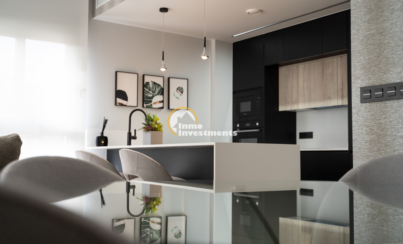 Obra nueva - Chalet adosado - Torrevieja