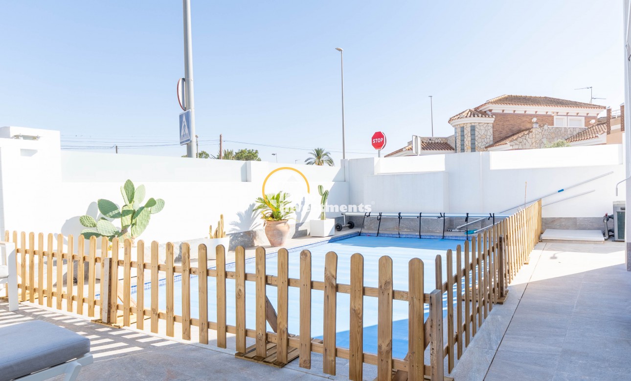 Obra nueva - Chalet independiente - Murcia