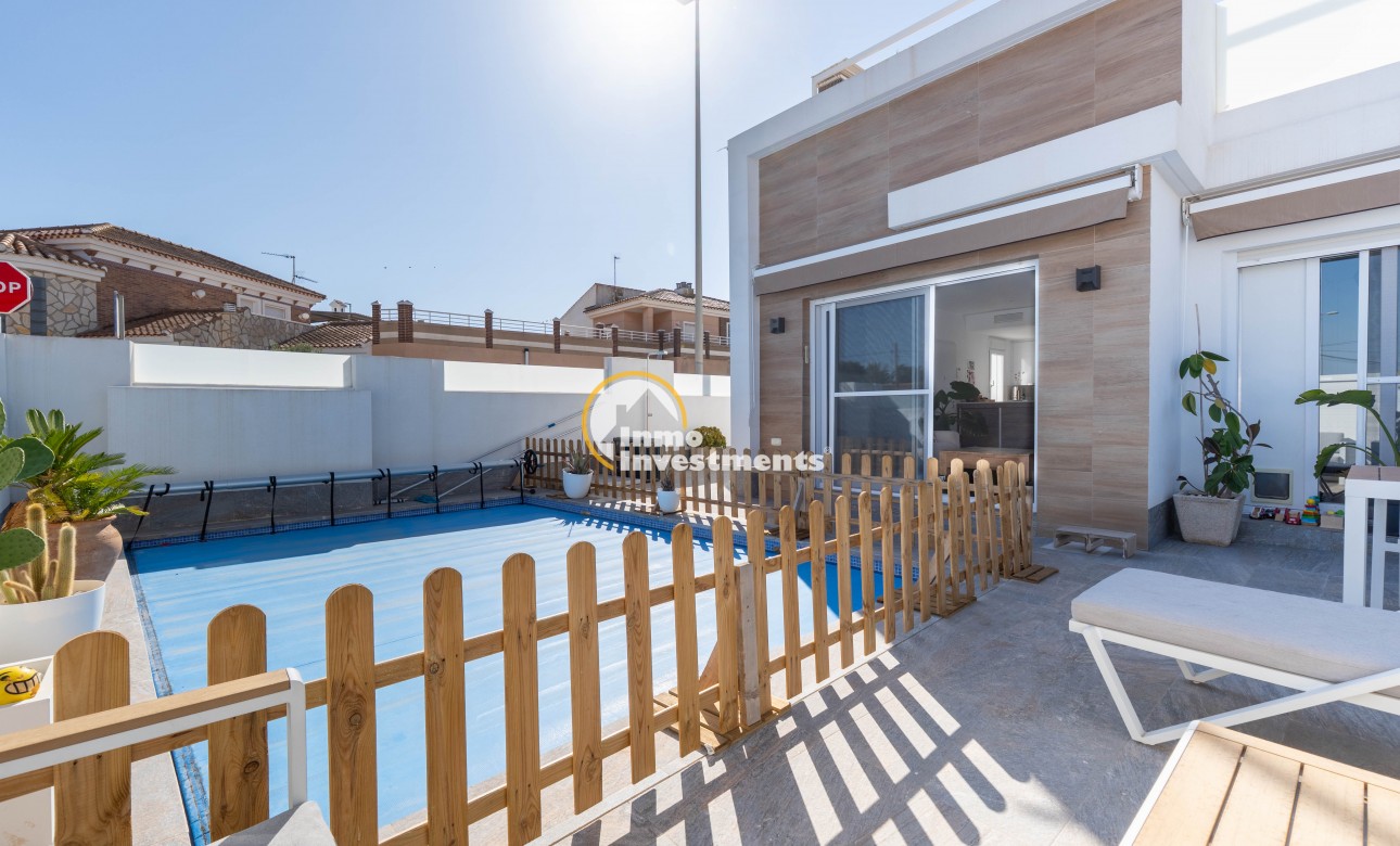 Obra nueva - Chalet independiente - Murcia