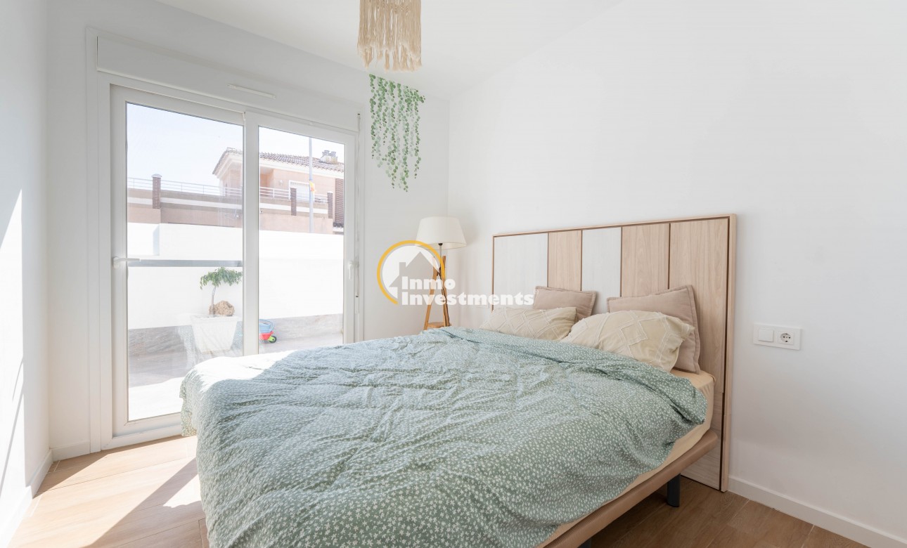 Obra nueva - Chalet independiente - Murcia