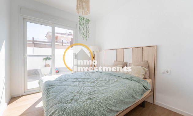 Obra nueva - Chalet independiente - Murcia