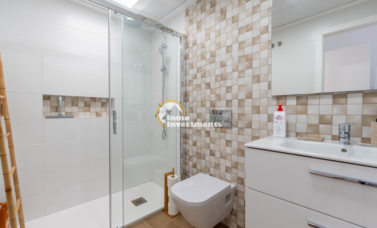 Obra nueva - Chalet independiente - Murcia