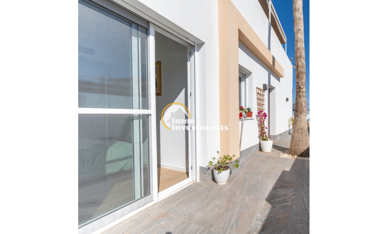 Obra nueva - Chalet independiente - Murcia