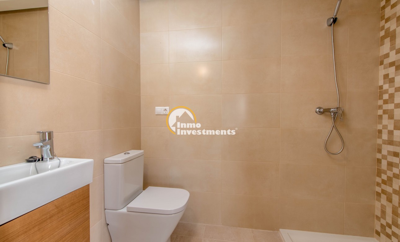 Neubau Immobilien - Doppelhaushälfte - Los Alcazares