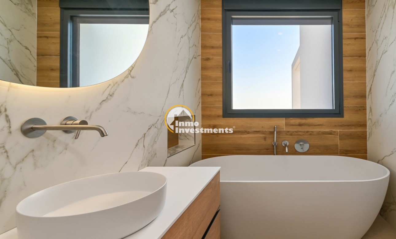 Obra nueva - Chalet independiente - Calpe