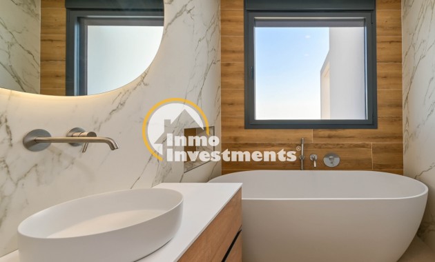 Obra nueva - Chalet independiente - Calpe