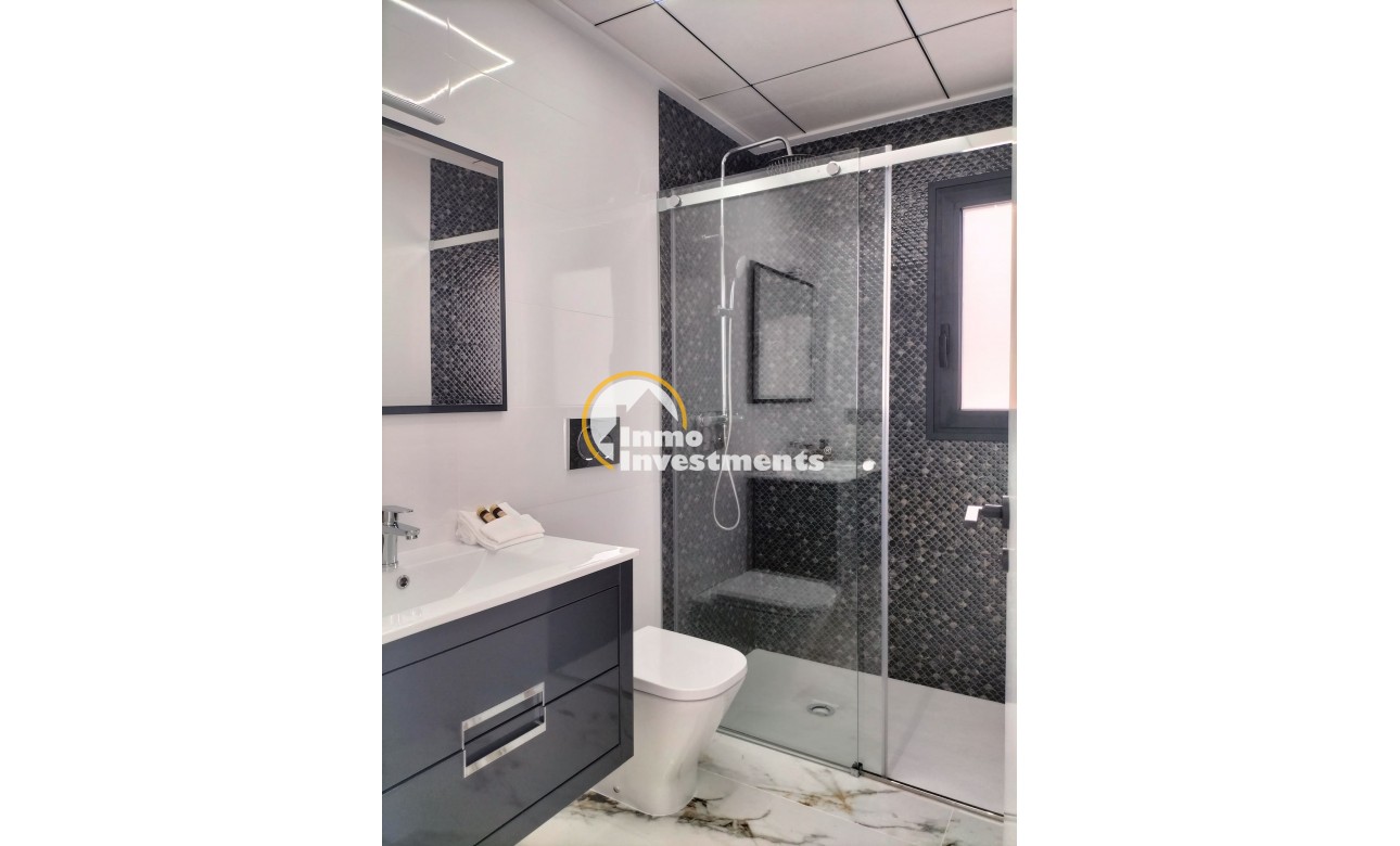 Obra nueva - Chalet independiente - Pilar de la Horadada