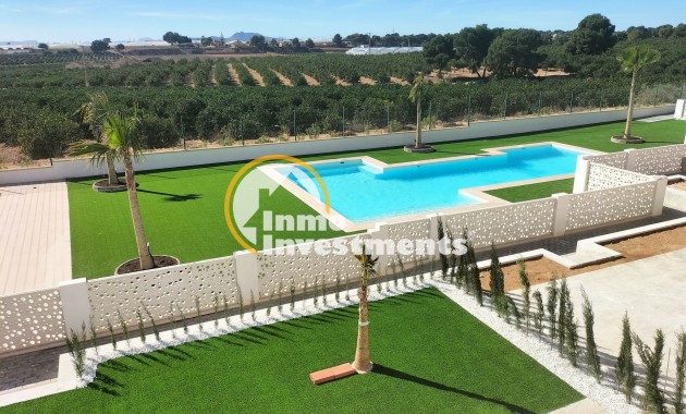 Obra nueva - Chalet independiente - Pilar de la Horadada