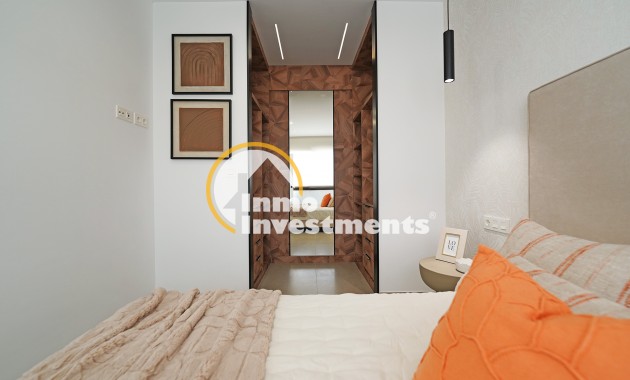 Obra nueva - Chalet adosado - Heredades