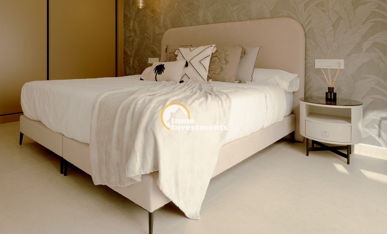 Obra nueva - Chalet adosado - Heredades