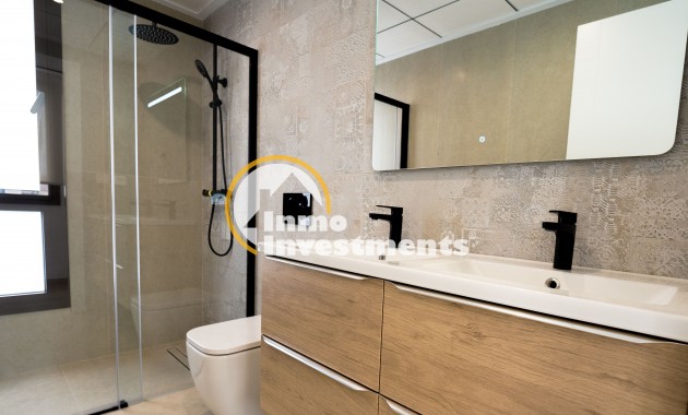 Obra nueva - Chalet adosado - Heredades