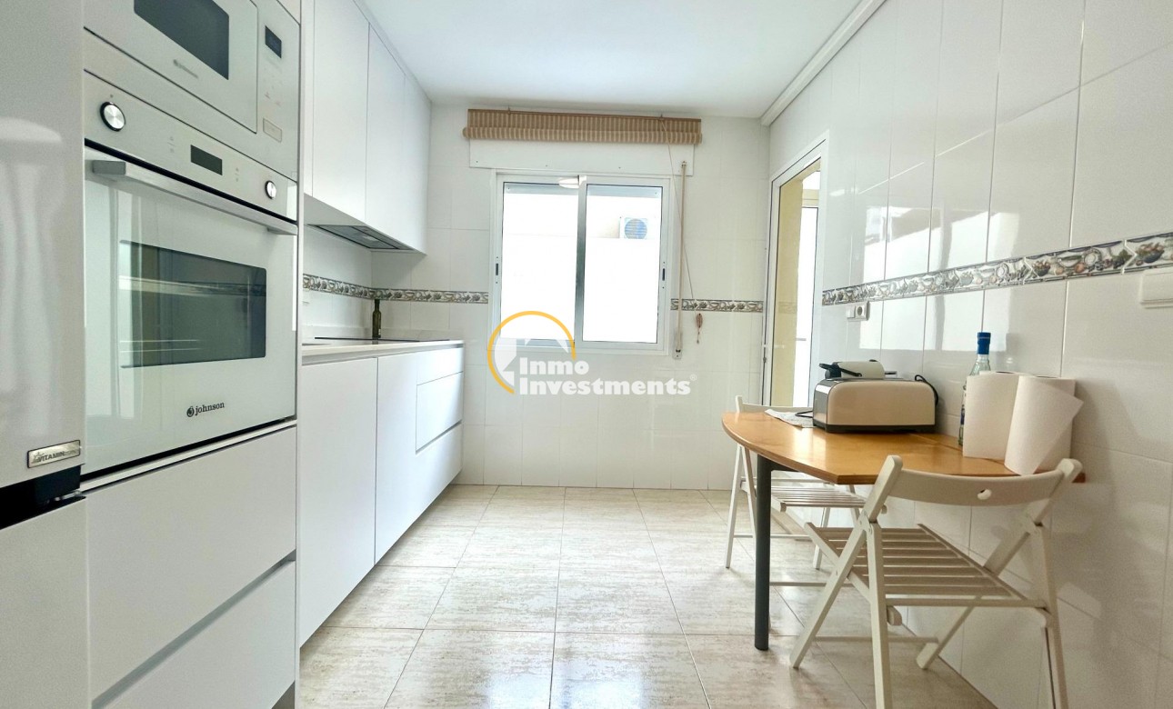 Reventa - Chalet independiente - Orihuela Costa - Campoamor