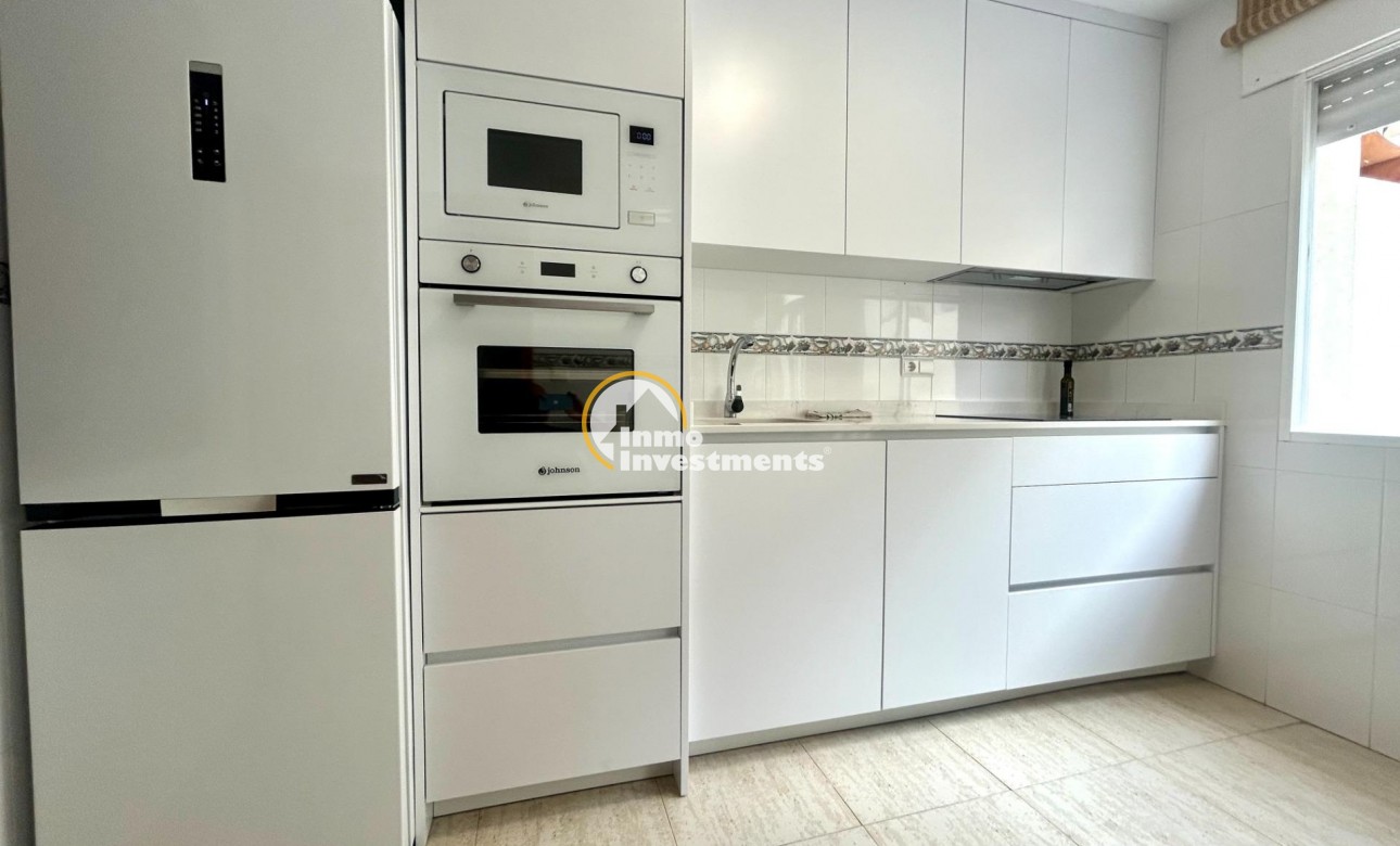 Reventa - Chalet independiente - Orihuela Costa - Campoamor