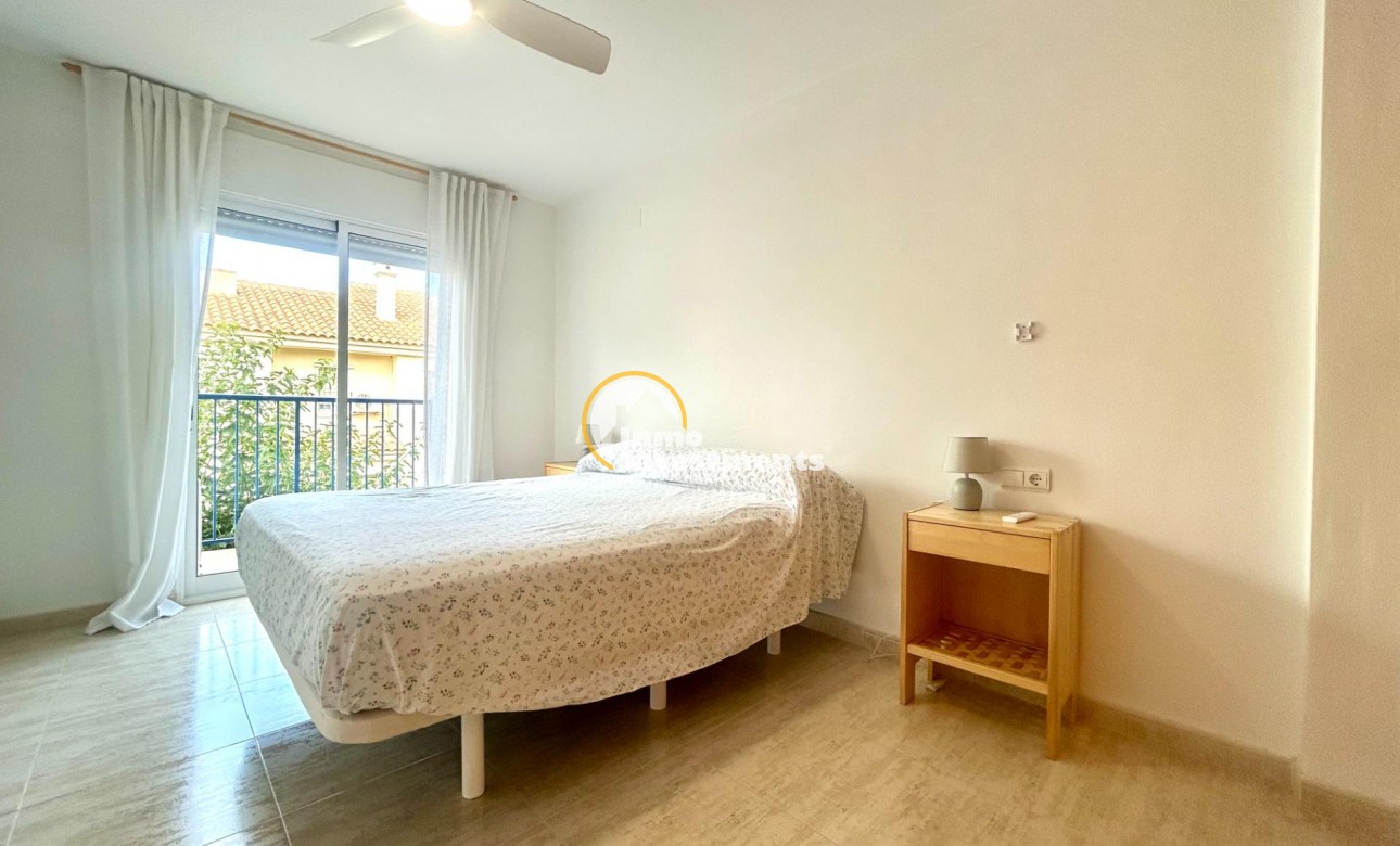 Reventa - Chalet independiente - Orihuela Costa - Campoamor