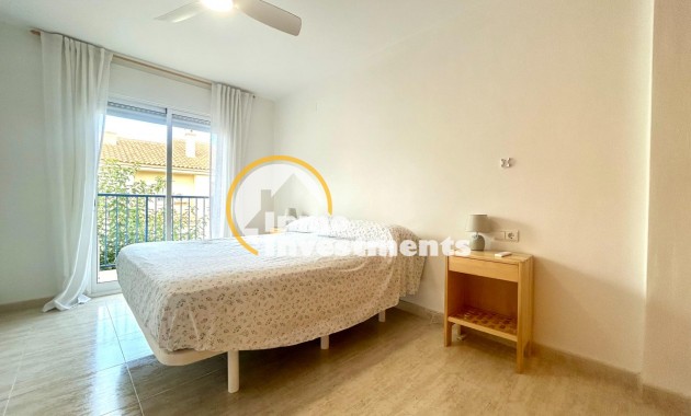 Reventa - Chalet independiente - Orihuela Costa - Campoamor