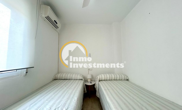 Reventa - Chalet independiente - Orihuela Costa - Campoamor