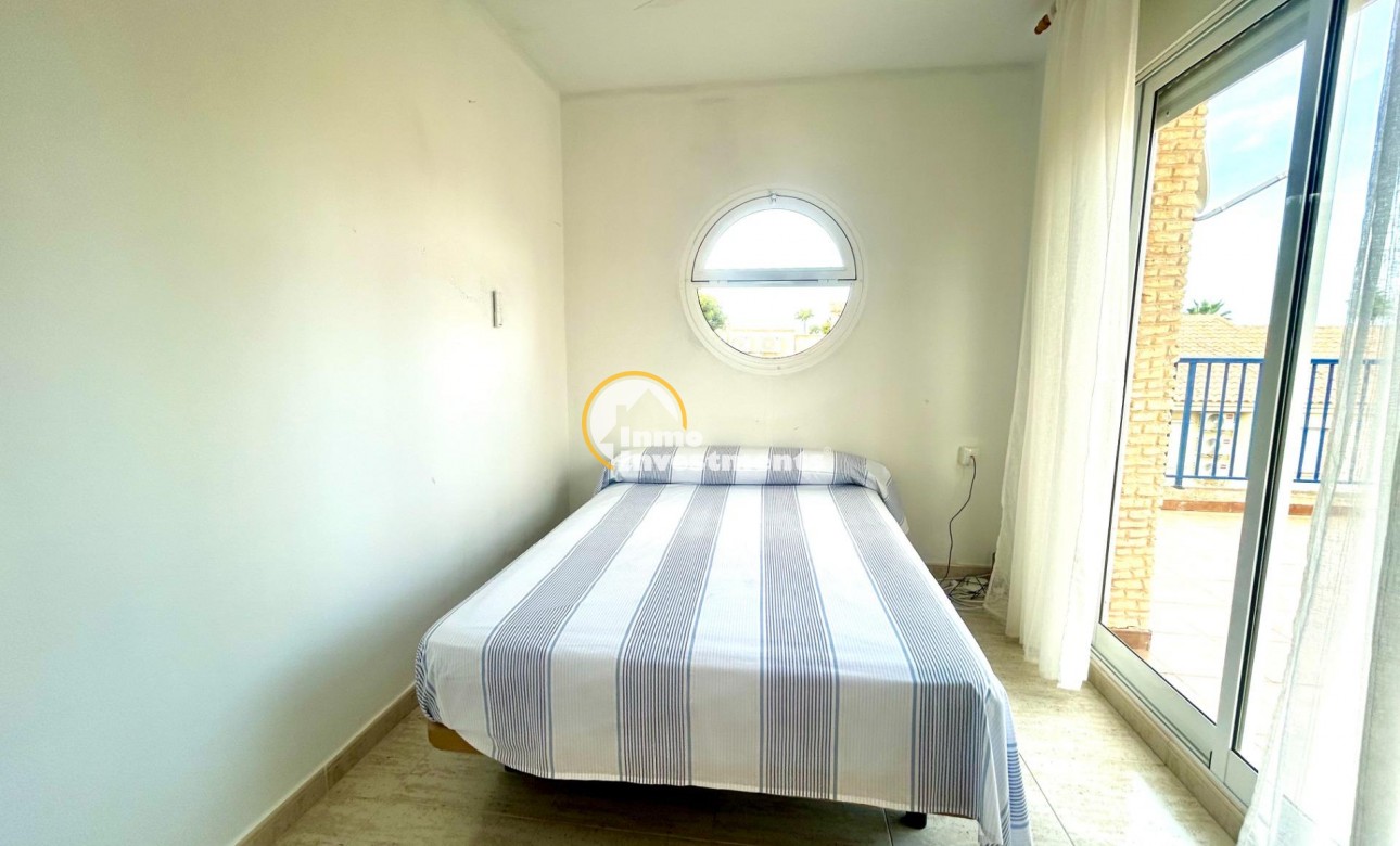 Reventa - Chalet independiente - Orihuela Costa - Campoamor