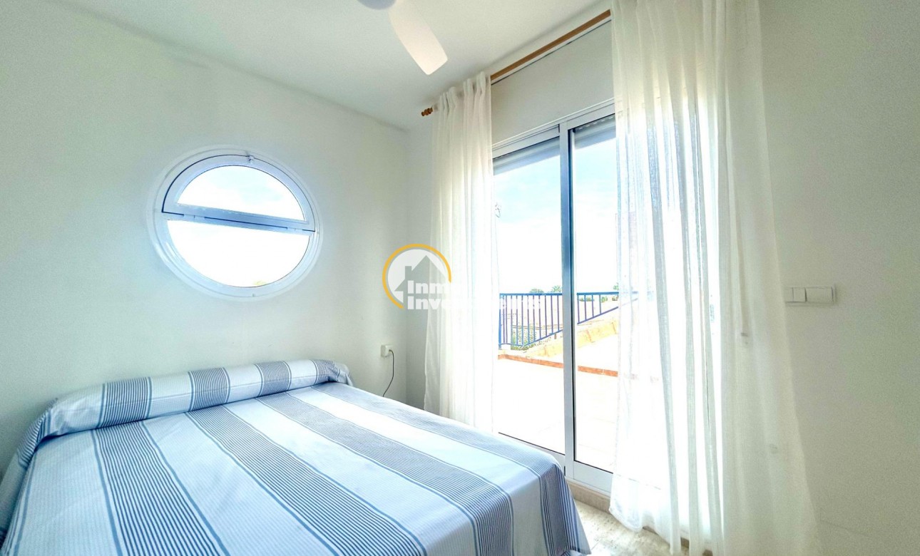 Reventa - Chalet independiente - Orihuela Costa - Campoamor