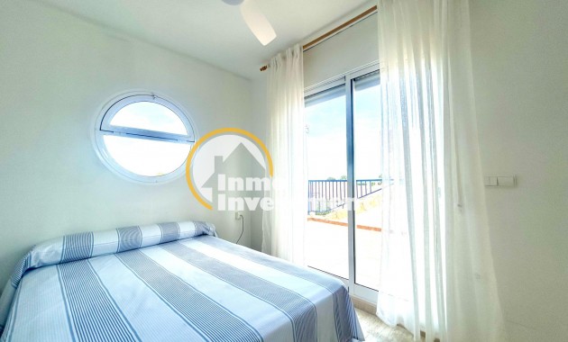 Reventa - Chalet independiente - Orihuela Costa - Campoamor