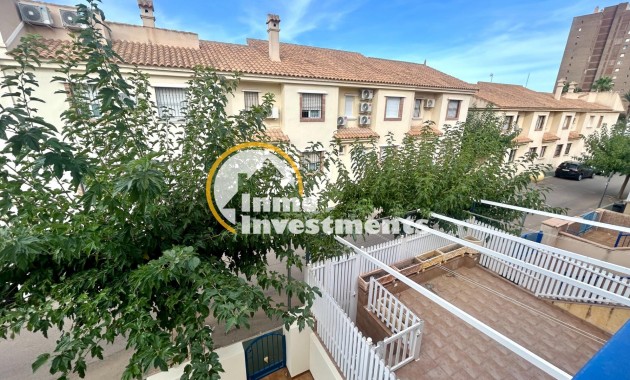 Reventa - Chalet independiente - Orihuela Costa - Campoamor