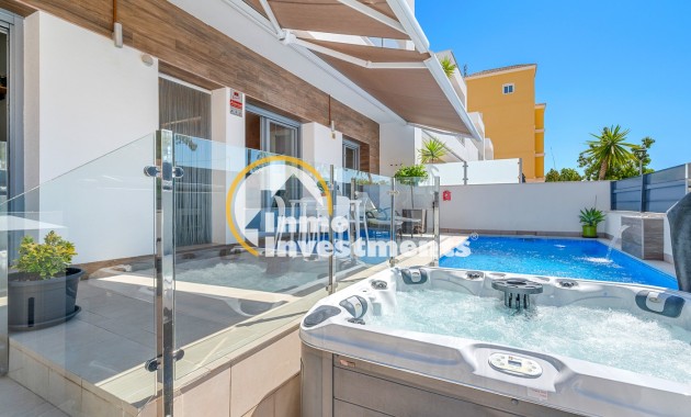 Resale - Town house - Formentera del Segura