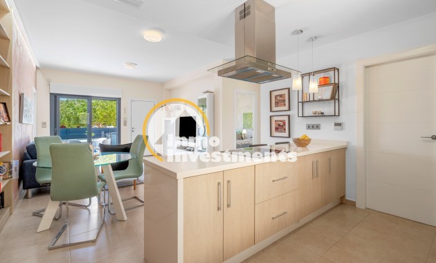 Resale - Town house - Formentera del Segura