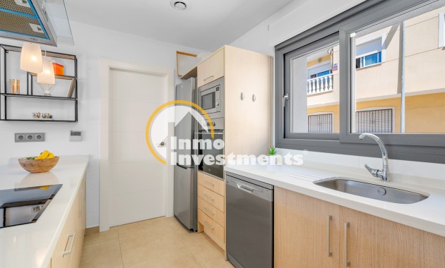 Resale - Town house - Formentera del Segura