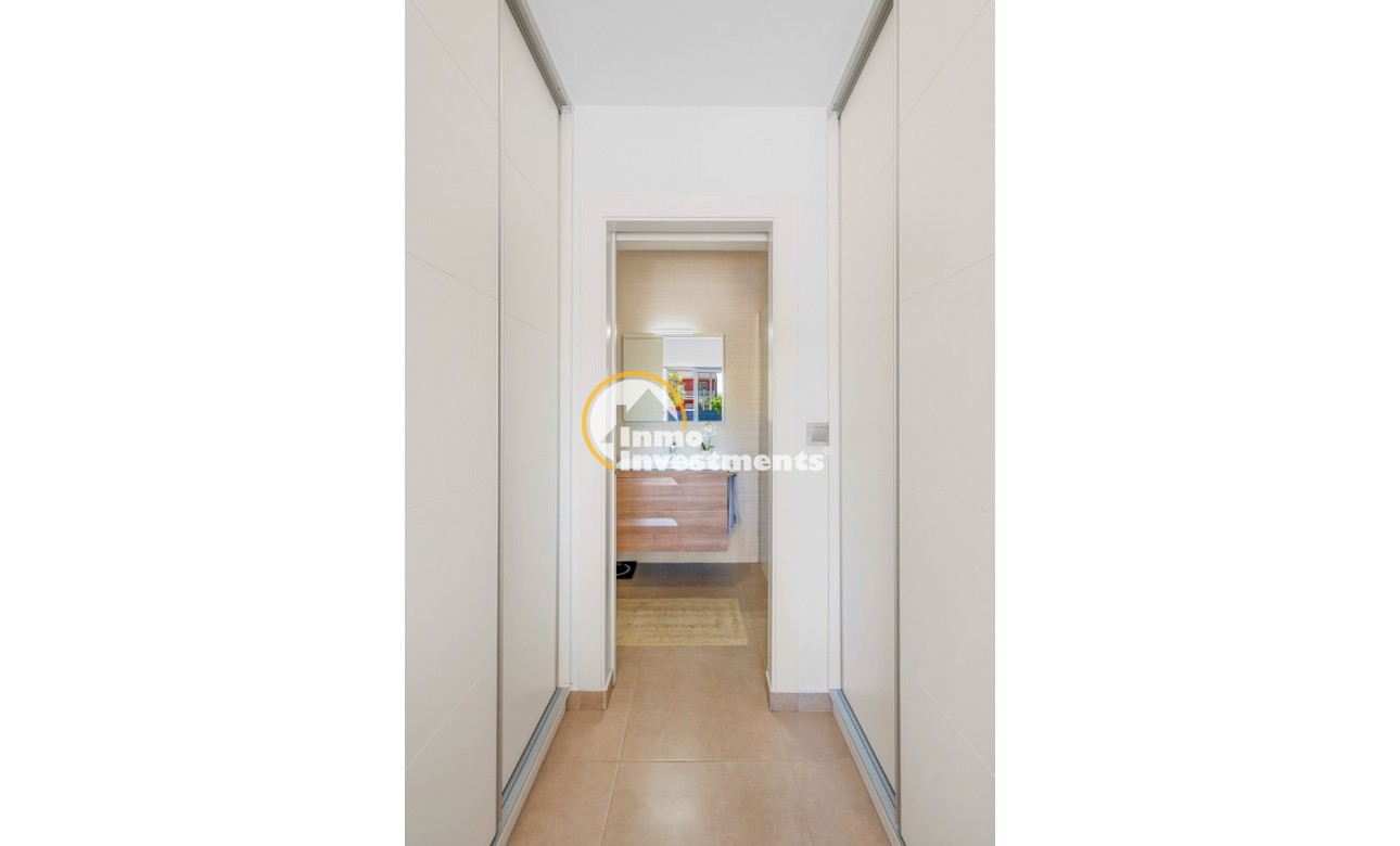 Resale - Town house - Formentera del Segura