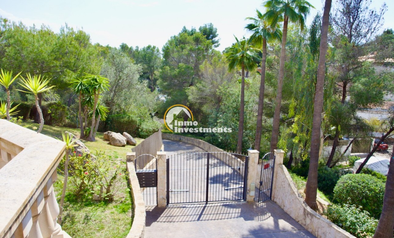 Resale - Apartment - Portals Nous - Calvià