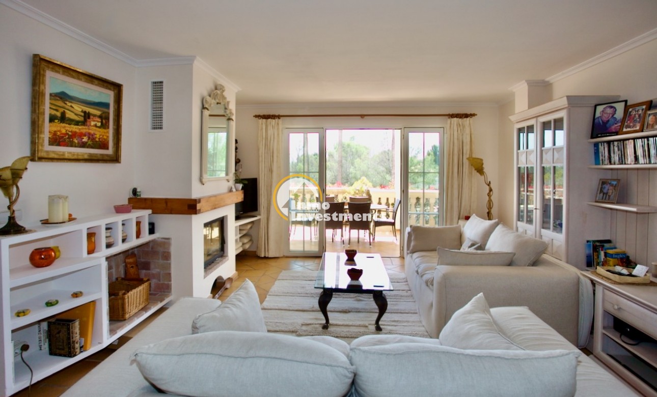 Resale - Apartment - Portals Nous - Calvià