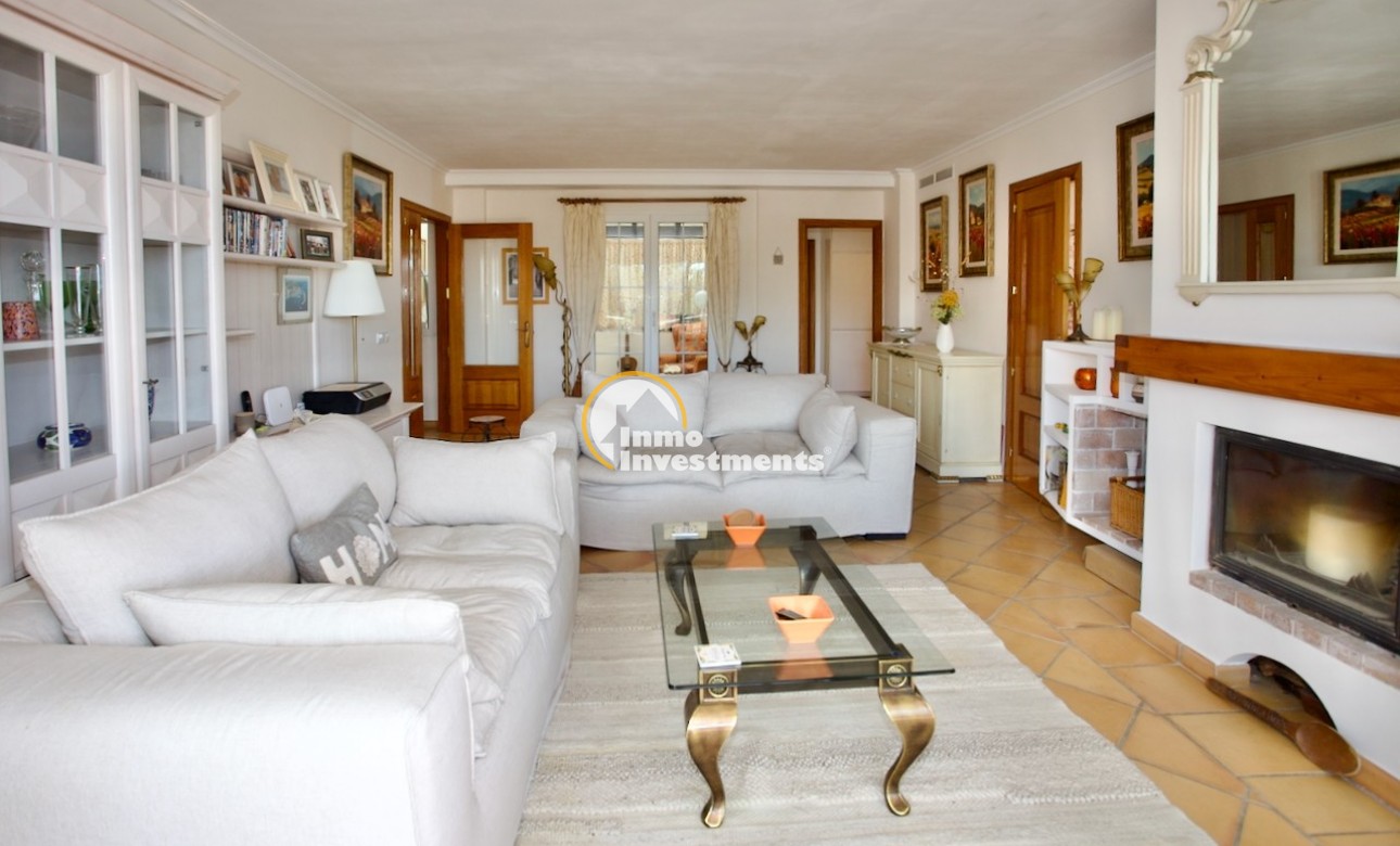 Resale - Apartment - Portals Nous - Calvià