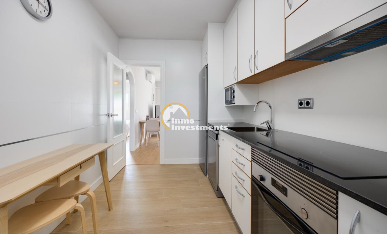 Resale - Apartment - Cabo Roig - Aguamarina