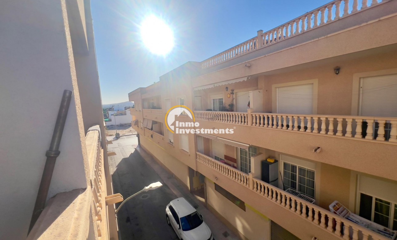 Resale - Apartment - Benejuzar - Comunidad valenciana