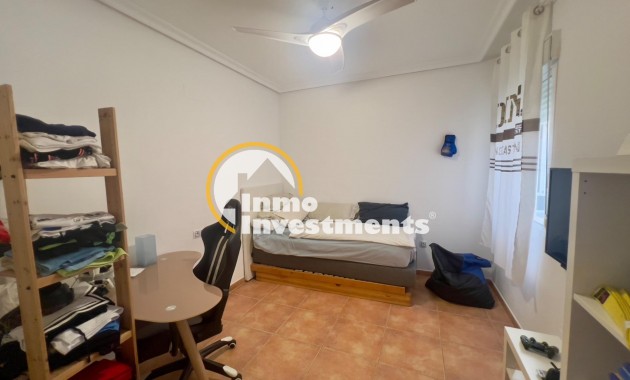 Resale - Apartment - Benejuzar - Comunidad valenciana