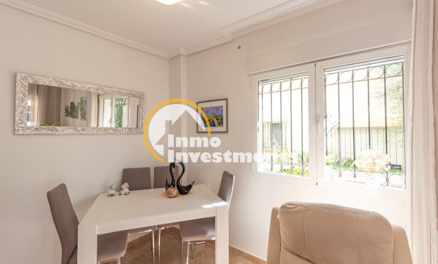 Resale - Semi detached villa - La Zenia