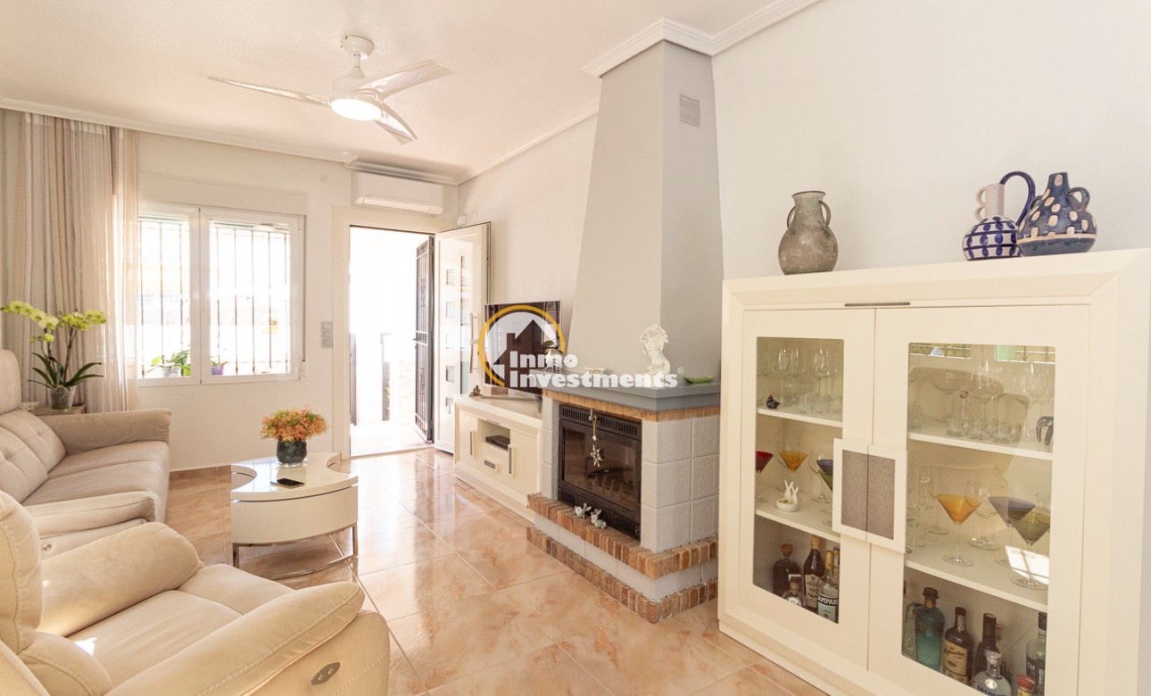 Resale - Semi detached villa - La Zenia