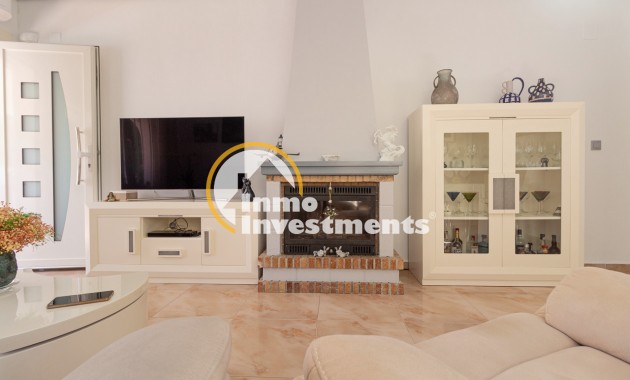 Resale - Semi detached villa - La Zenia